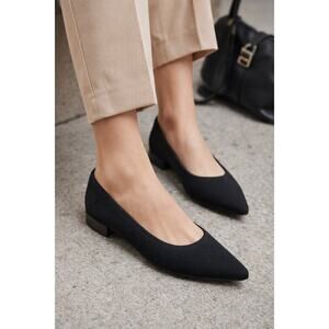 VIVAIA Black Knit Pointed Toe Flats 41/10-10.5 Quiet Luxury Minimalist Ballet